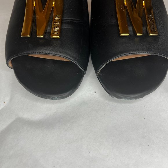 Moschino Slides - Picture 3 of 4